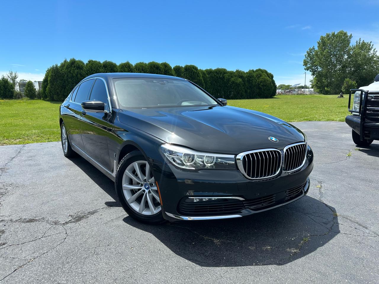 bmw 7 series 2017 WBA7J2C38HG497893 image bmw 7 series 2017 WBA7J2C38HG497893 image